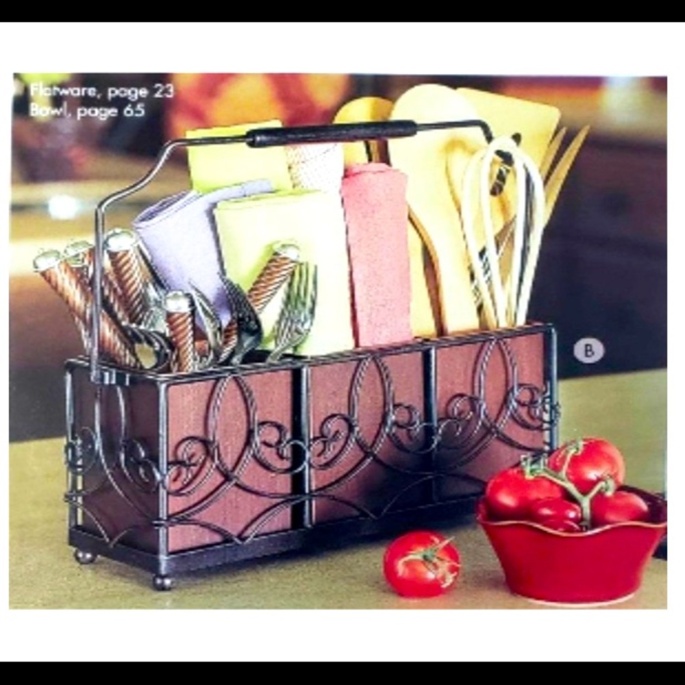 Southern Living Estate Caddy